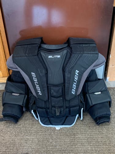 Used Large Bauer  Elite Goalie Chest Protector