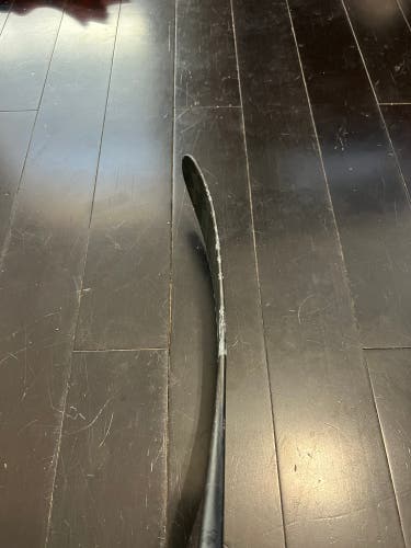 Senior Right Handed P28 RibCor Trigger 7 Pro Hockey Stick