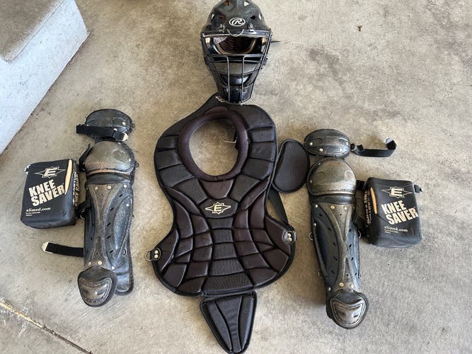 Easton Catcher's Set