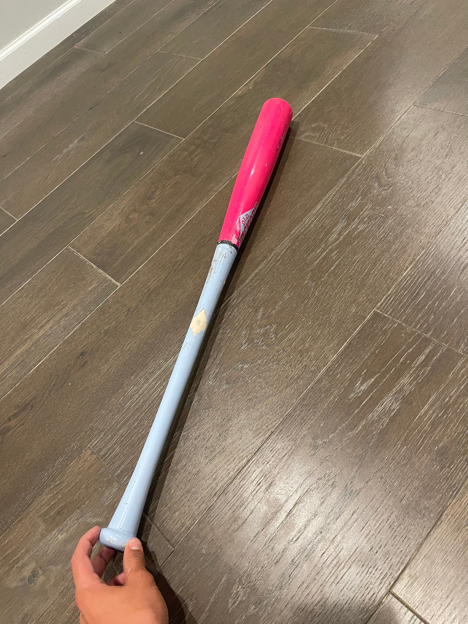 Louisville Slugger Pink Plastic Whiffle Ball Baseball Bat for Sale