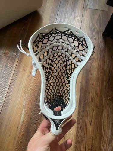 Used Strung DNA 2.0 Head