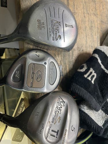 Cobra golf clubs 3 Pc set in right hand  Driver /5 and 7 wood