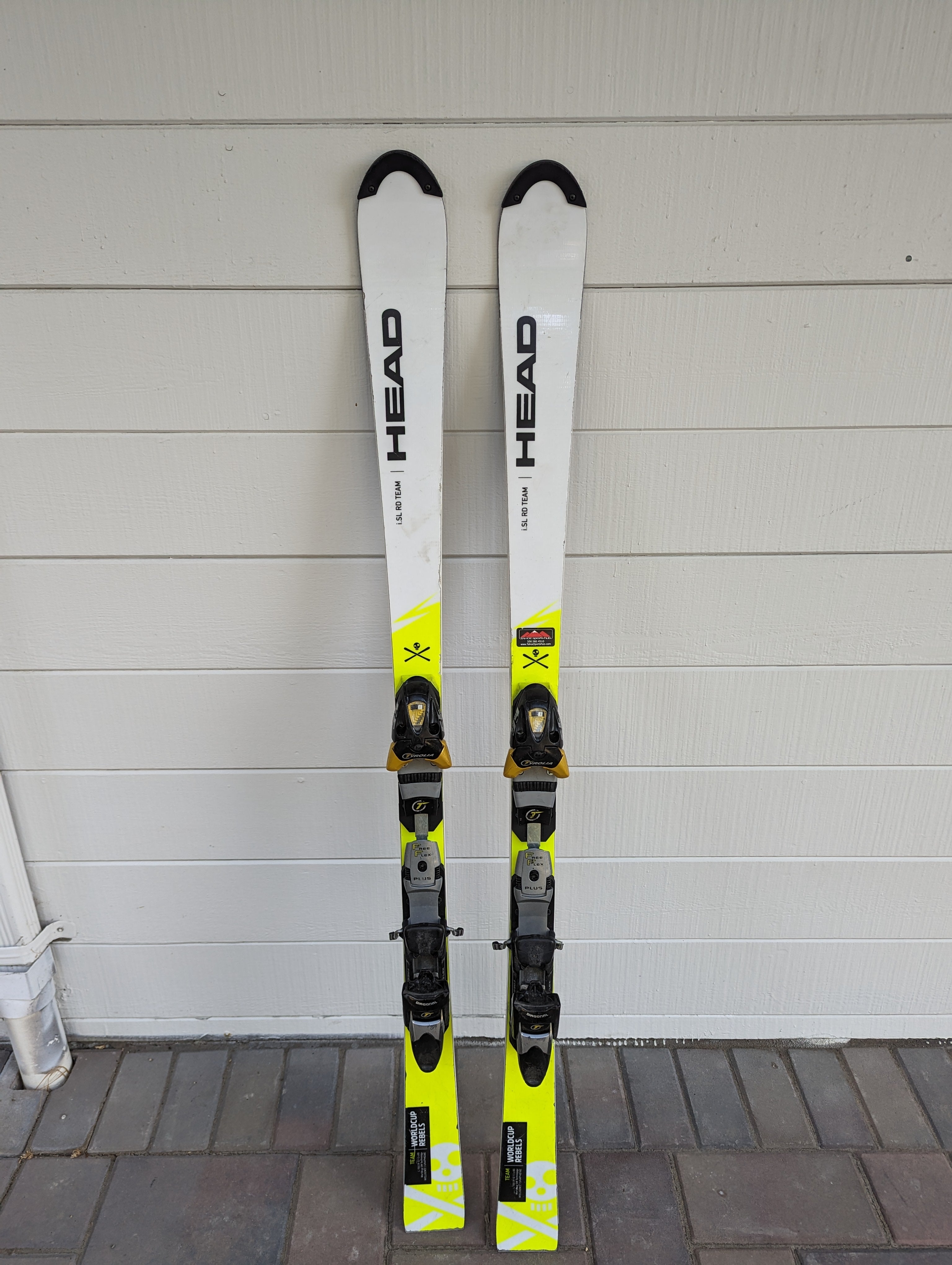 Used HEAD Racing 150 cm World Cup Rebels i.SL Skis With Bindings