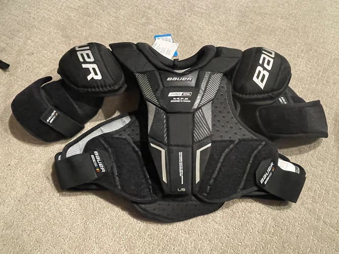 New Large Bauer Pro Series Shoulder Pads