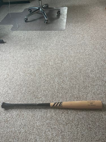 Barely Used Marucci (-3) 30 oz 33" AP5 Bat