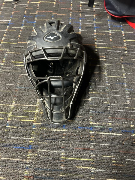 Mizuno Classic Baseball Catcher's Mask - G2