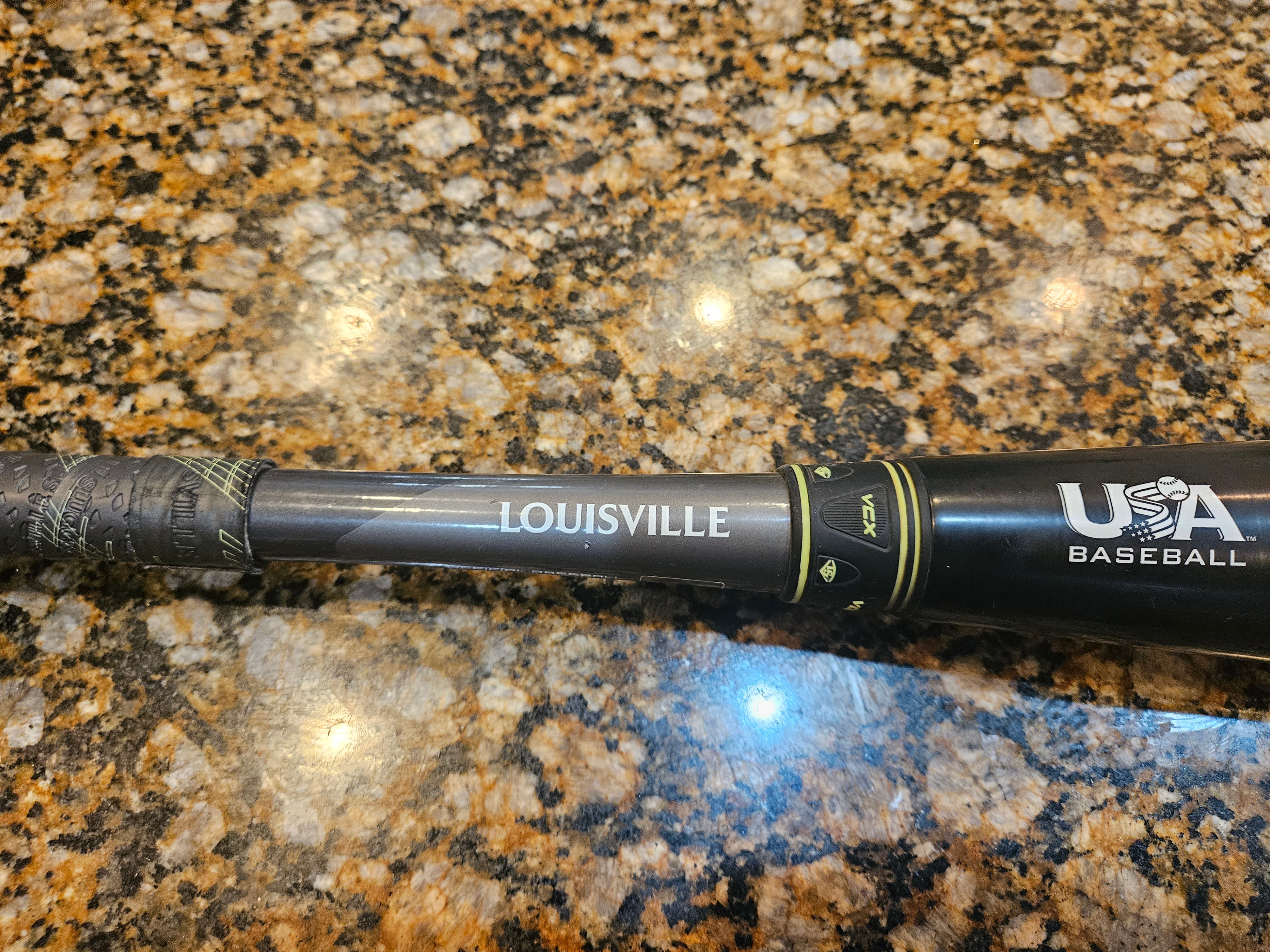 Used 2022 Louisville Slugger Hybrid Select Bat (-10) 20 oz 30