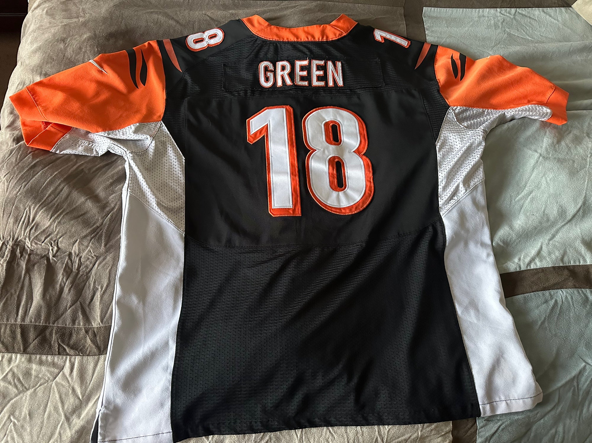 2012-20 CINCINNATI BENGALS GREEN #18 NIKE GAME JERSEY (HOME) L