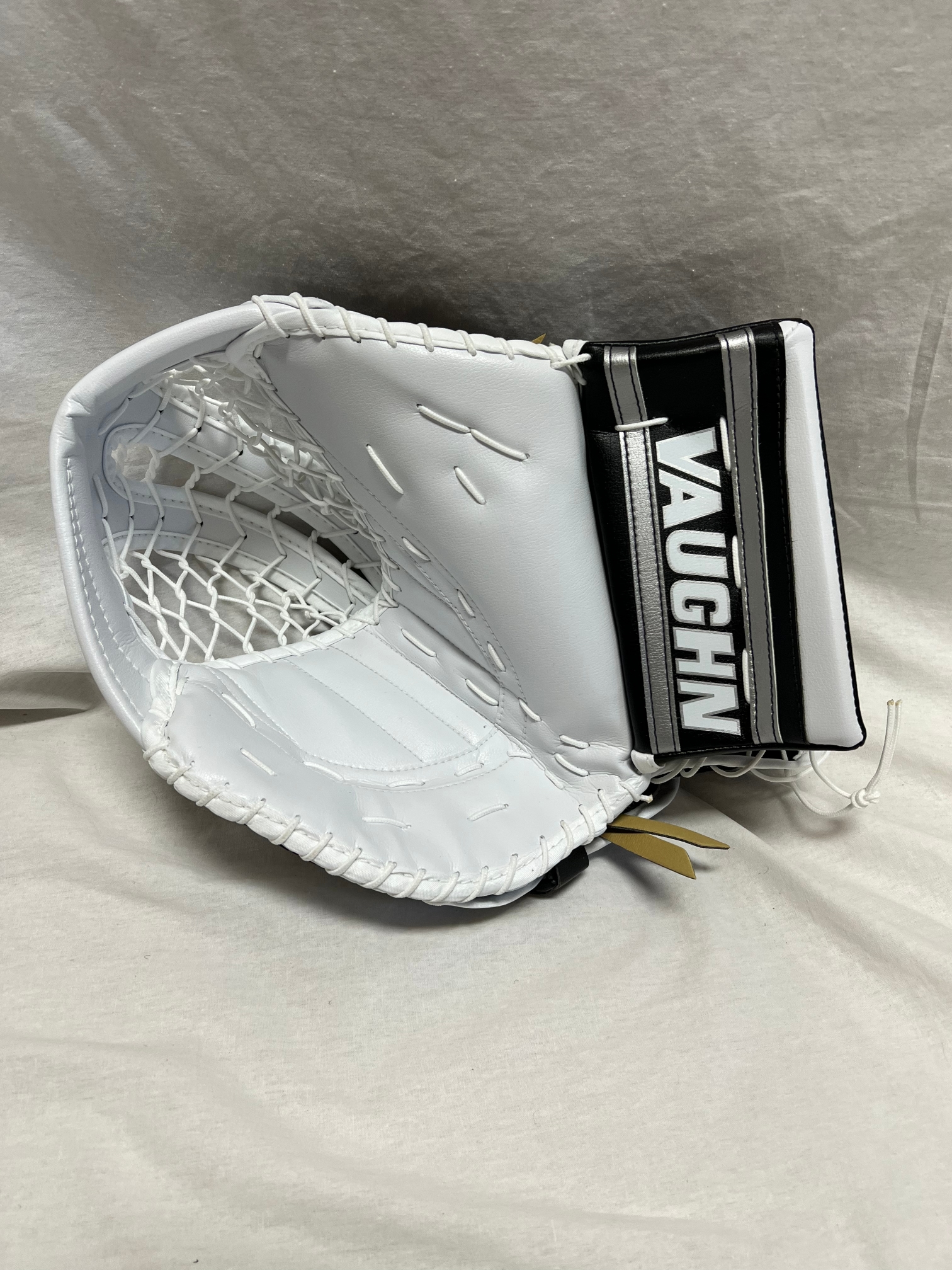 New Petersen Full Right Vaughn Pro Return Glove