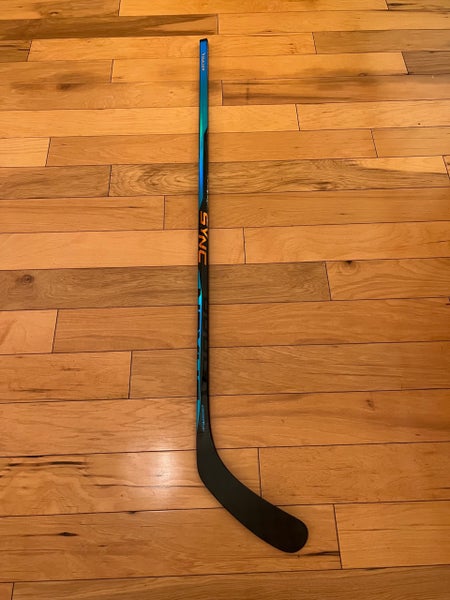 New Bauer Sync Hockey Stick P92/70 Flex/Right Handed