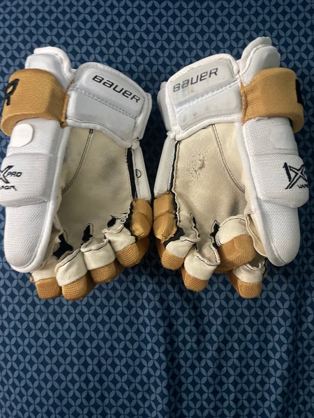 Buffalo Sabres Jack Eichel Hockey Gloves Pro Stock Bauer MX3 Vegas Golden  Knight