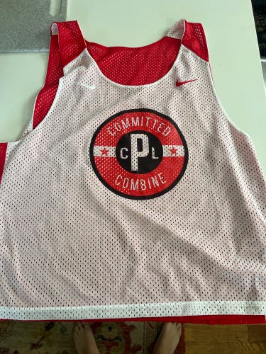 Committed Combine Nike Reversible