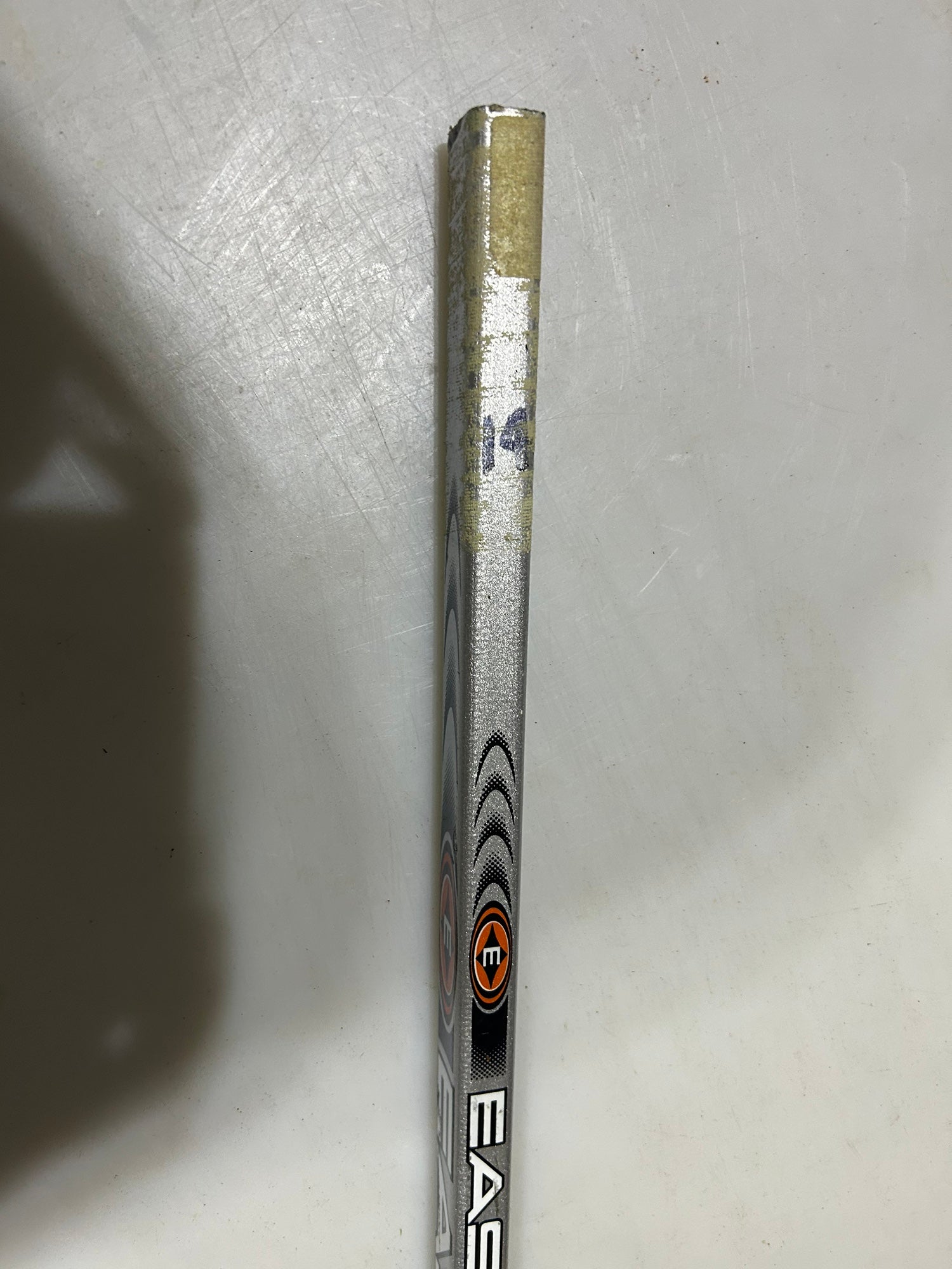 Easton Synergy 100 Flex Hockey stick for Sale in Spring, TX - OfferUp