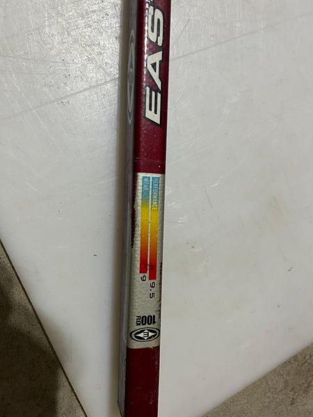 Easton Synergy II GRIP Tapered Comp. Hockey Shaft- Senior