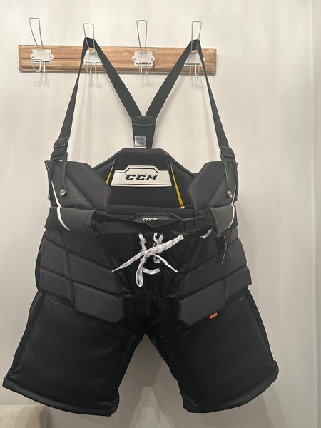 New XL CCM Axis pro Hockey Goalie Pants