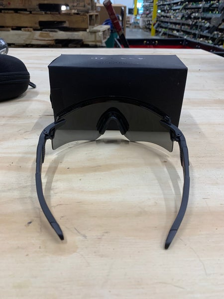 Encoder Discover Collection Oakley Encoder Discover Collection Sunglasses | SidelineSwap | Buy and ...