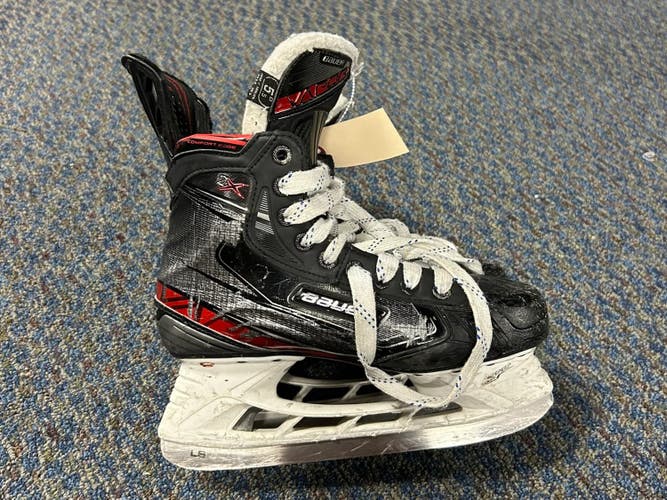 Junior Used Bauer Vapor 2X Hockey Skates D&R (Regular) 5.5