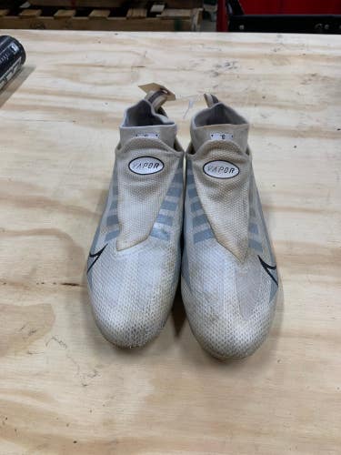 Used Men's 10.0 Molded Nike Vapor Edge Pro 360 Football Cleats