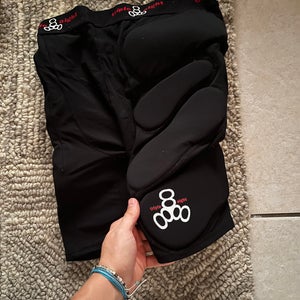 Black Used Medium  football under protectant  Pants