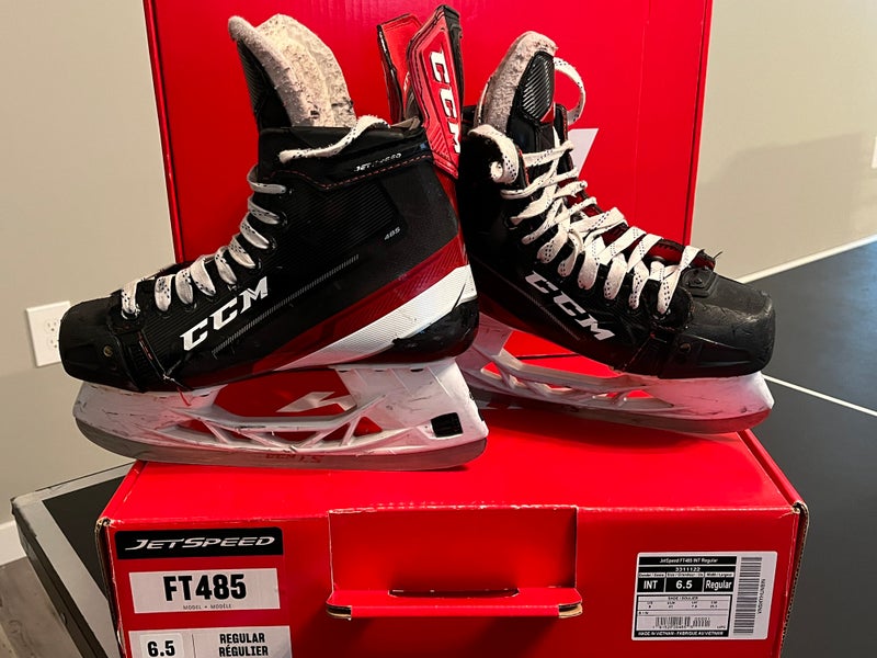 CCM Regular Width Size 6.5 JetSpeed FT485 Hockey Skates