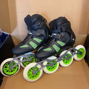 New Regular Width Size 6 AtomPro Fitness 4X110 Inline Skates