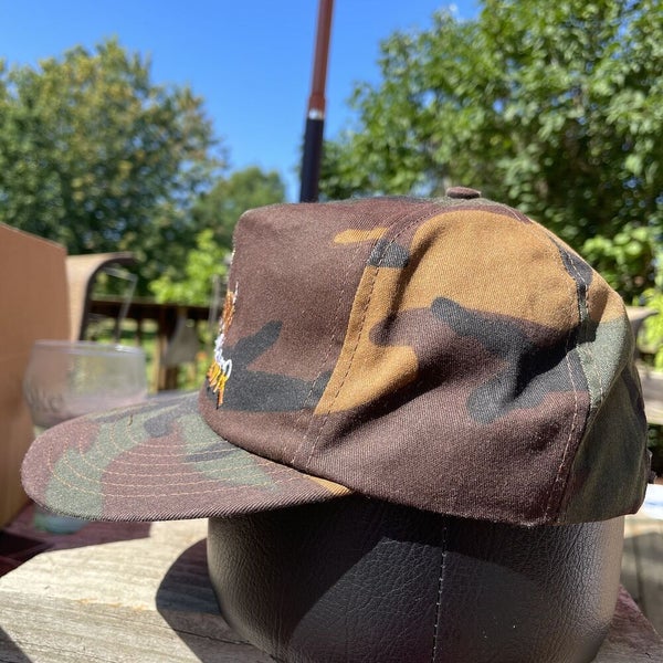 Vintage Camouflage Buck Fever Snapback Hat Embroidered Deer