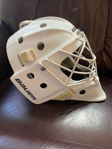 Bauer 961 / 960 pro ice hockey goalie helmet