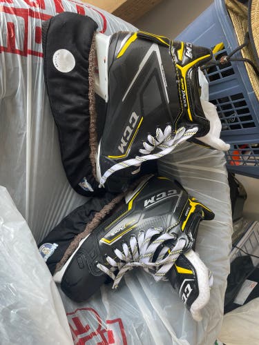 Goalie CCM Super Tacks 9380