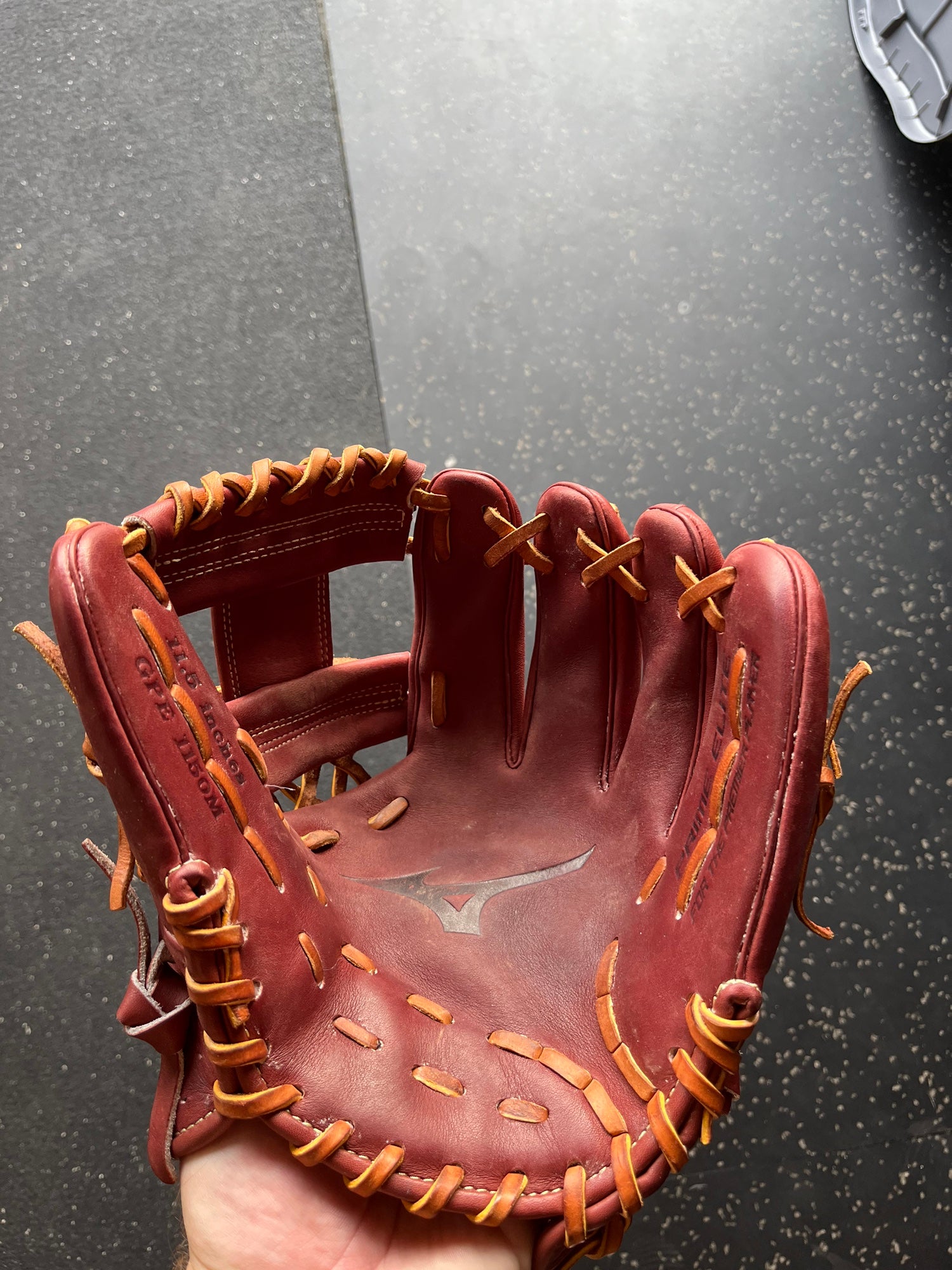 Mizuno Prime Elite Baseball Glove Series