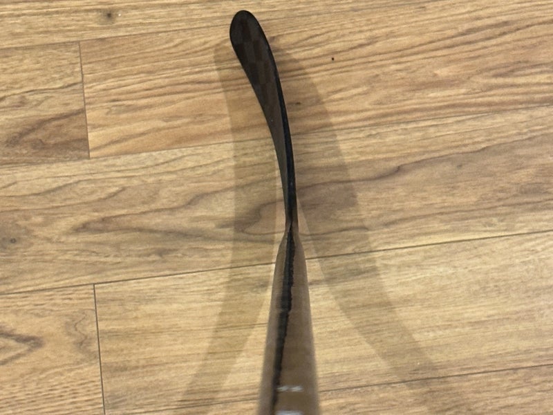 PRO712 (ST: Malkin Pro, New) - Red Line (375 G) - Pro Stock Hockey