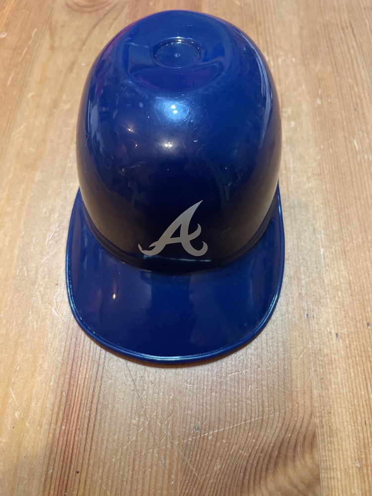 mini Atlanta Brave’s plastic baseball helmet