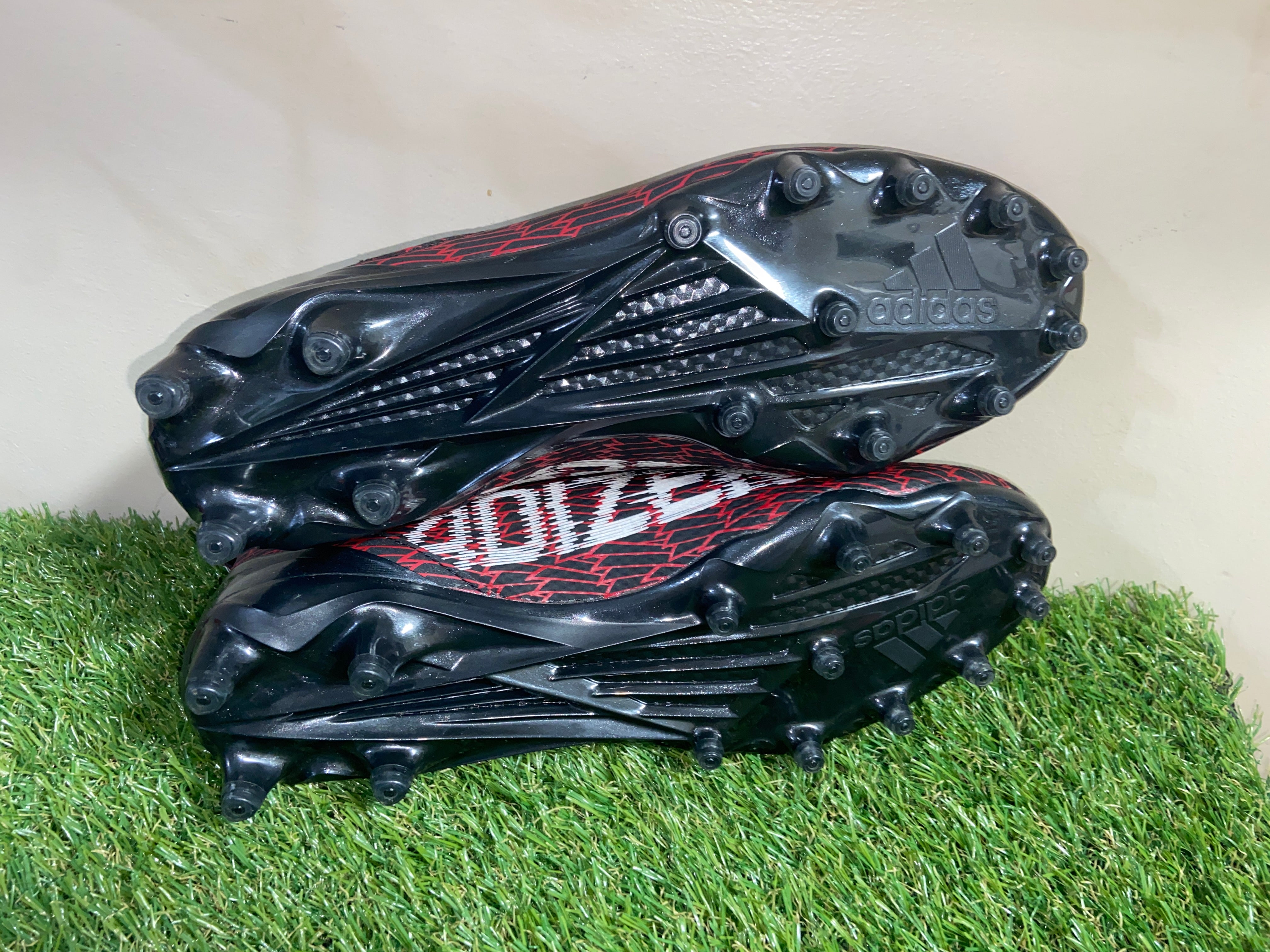 Size 12 Men Adidas Adizero Scorch Louisville PE Football  display picture 1