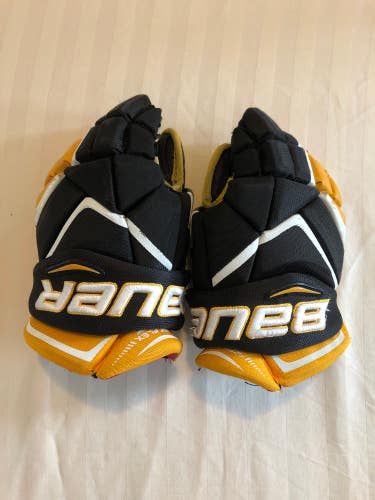 Used Bauer Vapor 1X Hockey Gloves (11"/12")