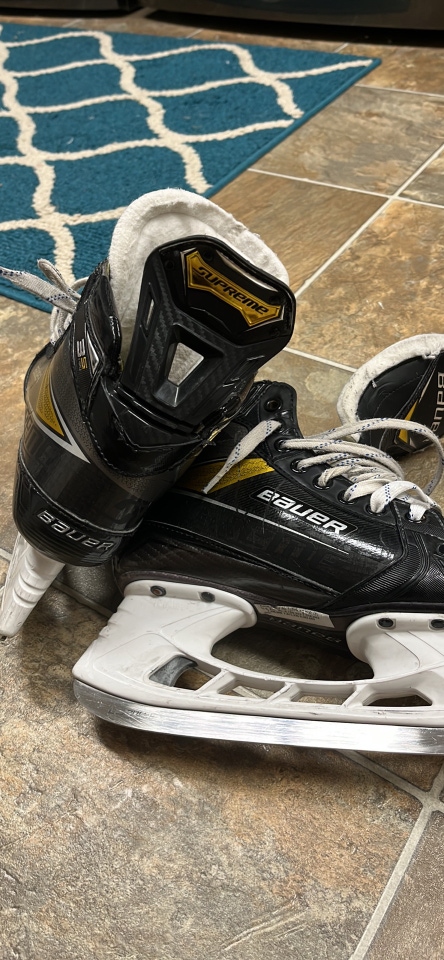 Used Bauer Regular Width Size 4.5 Supreme 3S Pro Hockey Skates