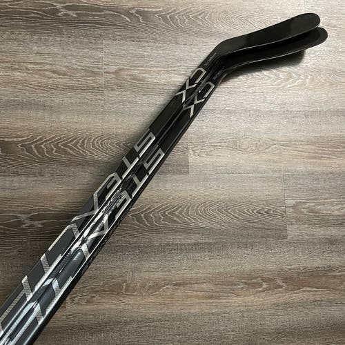 New! Pair of Pro Stock Easton Stealth CX Sticks RH 90 Flex Pietrangelo