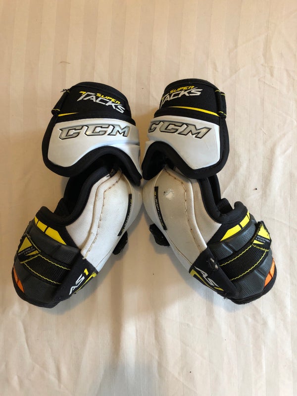 Used Junior CCM Super Tacks AS1 Hockey Elbow Pads (Size: Large)