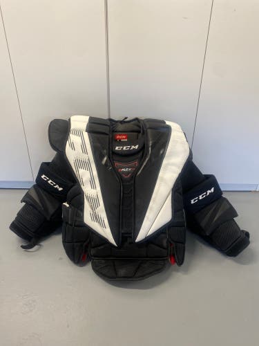 Used Small CCM  Eflex 5.9 Goalie Chest Protector