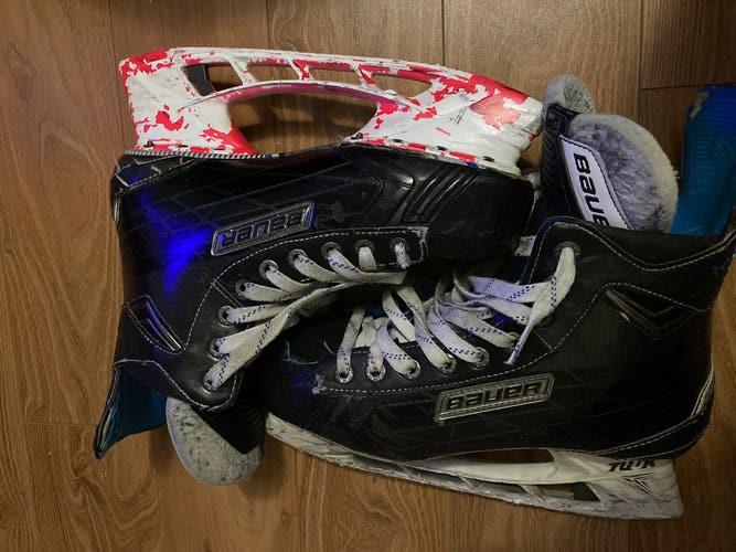 Bauer Size 8 Nexus 8000 Skates