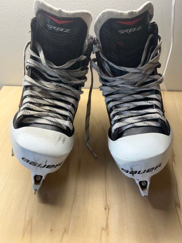 Senior Used CCM RBZ Pro Hockey Goalie Skates Regular Width Size 9 - Bauer Vertexx 2.0 Cowling
