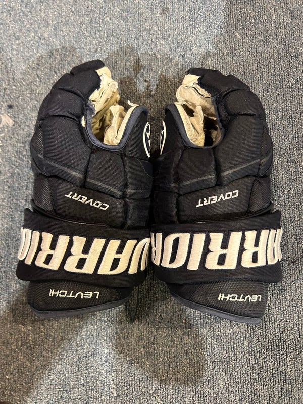 14 Warrior Covert 20 Gloves - Team Stock Savannah Ghost Pirates #2 - Pro  Stock Hockey