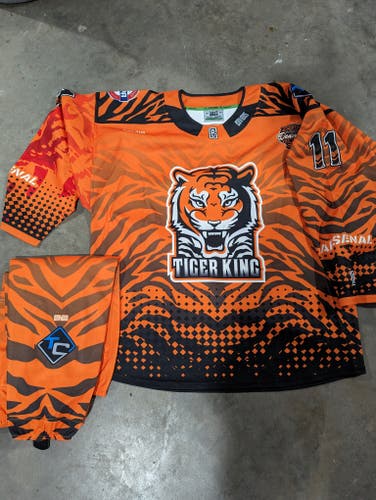 BLPA DEX Tournament Jersey Tiger King with socks