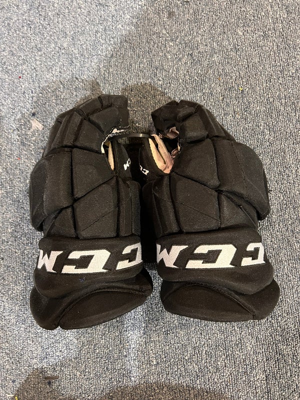 Used Charlotte Checkers CCM 15" Pro Stock HGPJSPP Gloves