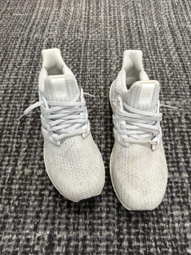 White Adult Used Men's 9.5 Adidas Shoes