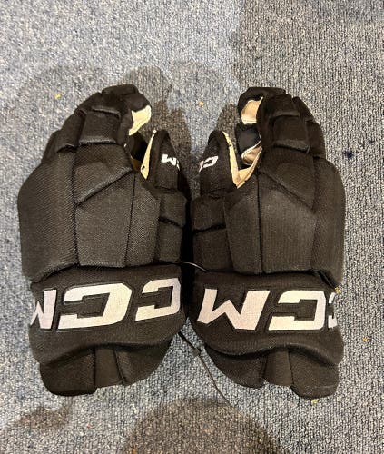 Used Charlotte Checkers CCM 14" Pro Stock HGTKPP Gloves #24