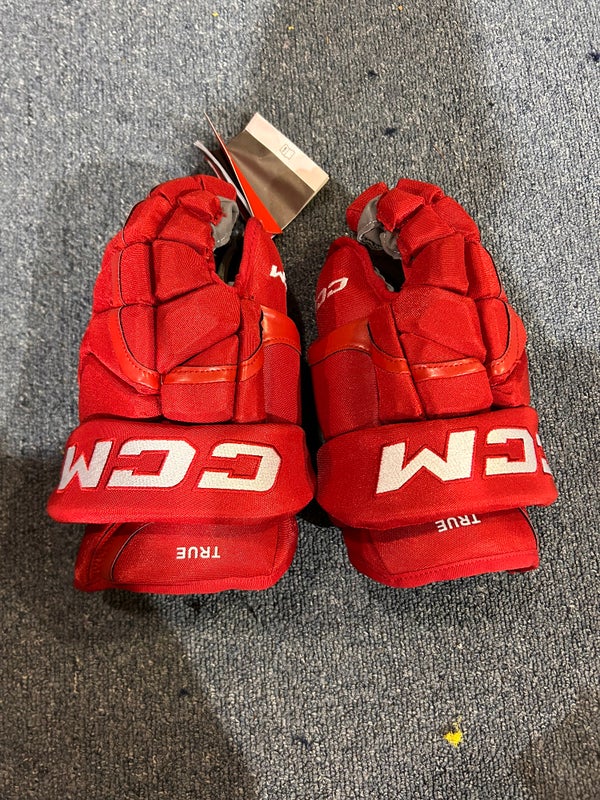 New Red CCM 14" Pro Stock HG12 Gloves True