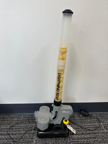 Sklz Lightning Bolt Soft Micro Ball Pitching Machine