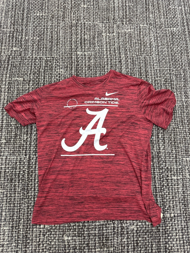 Red Used Large Men's Nike Alabama Dri-Fit Shirt