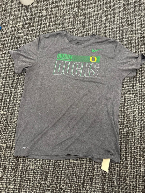 NWT nike Men's XL Oregon Ducks Dri-Fit Legend Long Sleeve Shirt T