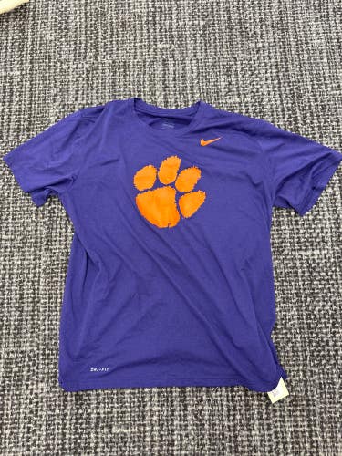 Purple Used XL Men's Nike Clemson Dri-Fit Shirt