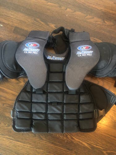 Used Small Mckenney CA 895 Pro Extreme Goalie Chest Protector